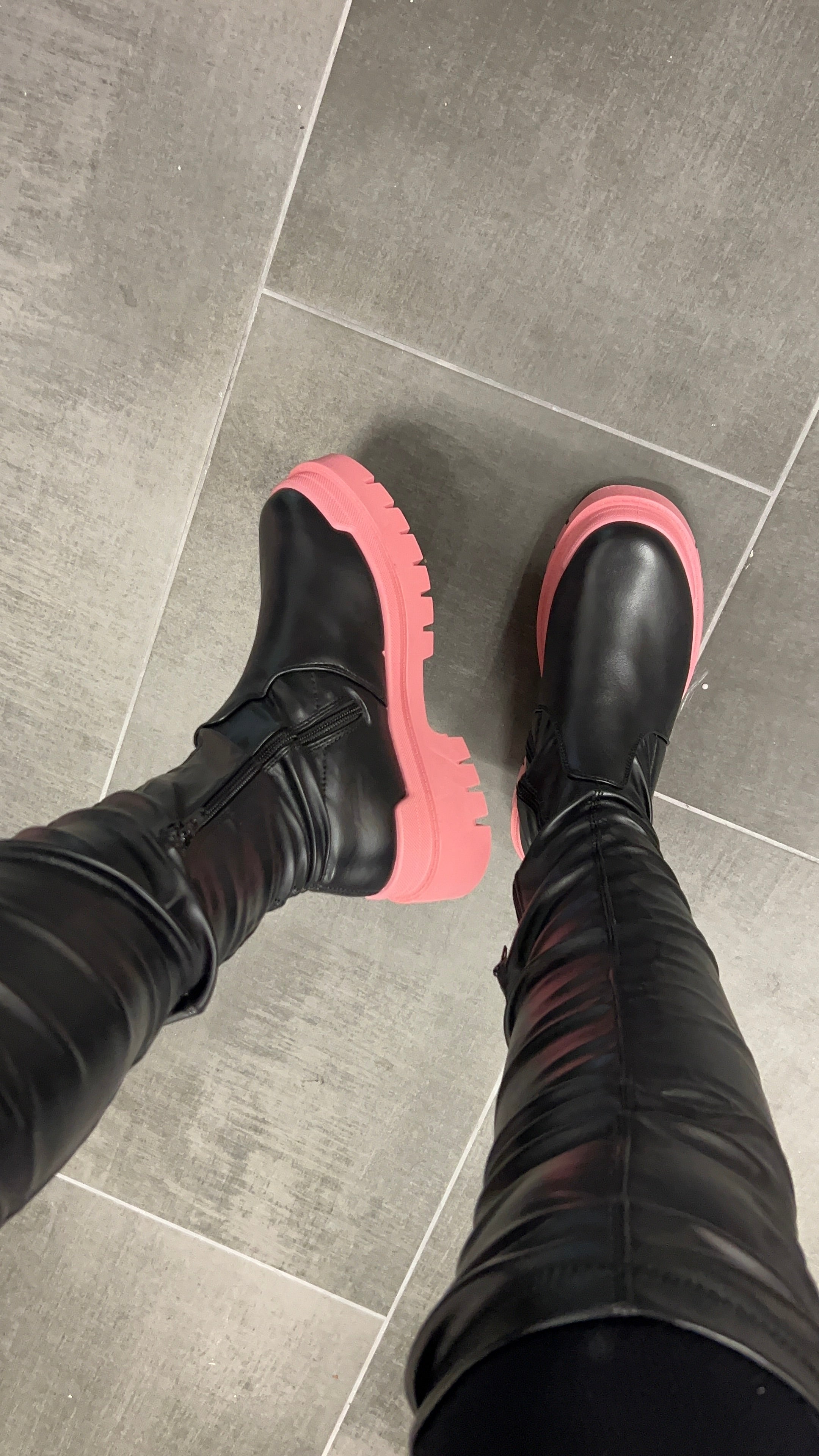 Yana Chucky Boots